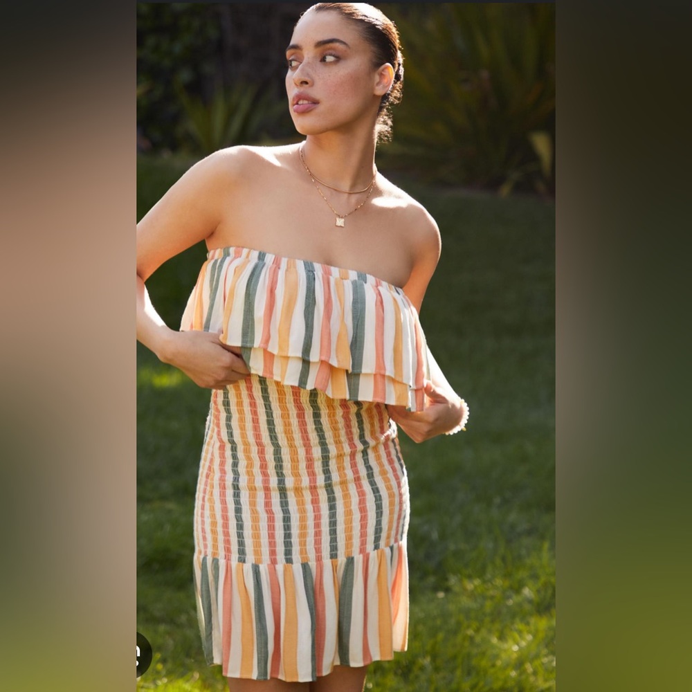 Anthropologie strapless smocked dress